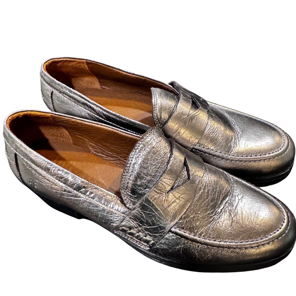Frye Faith Loafer Women Size 9 Dark Pewter EUC Metallic Lug Sole Chunky $158